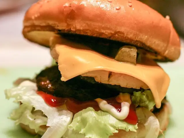 Gambar Makanan Burger Van Petra 1