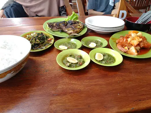 Gambar Makanan Belawan Seafood 53