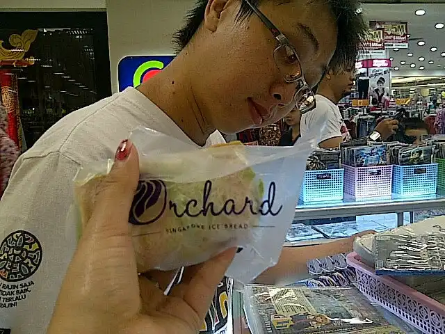 Gambar Makanan Orchard Singapore Ice Bread 10