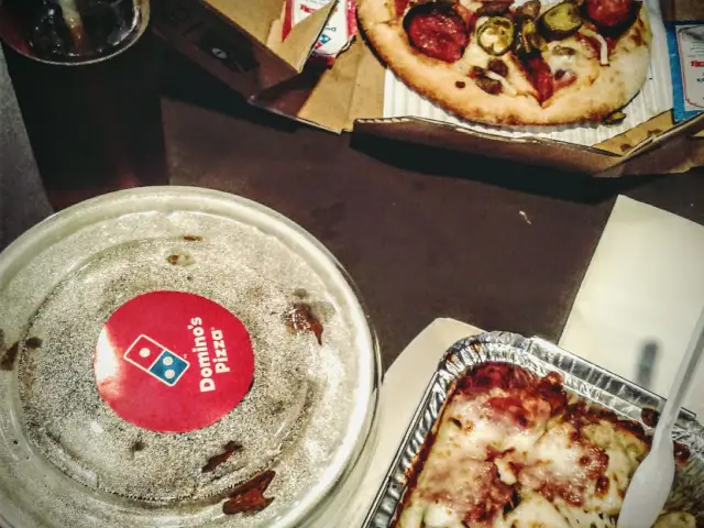 Gambar Makanan Domino's Pizza 13