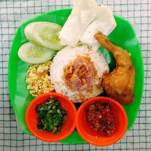 Gambar Makanan Pecel Lele Ayam Batokok Bibi, Otto Iskandardinata 6