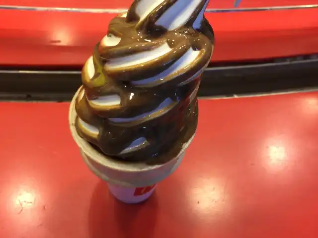 McDonalds Ice Cream Booth