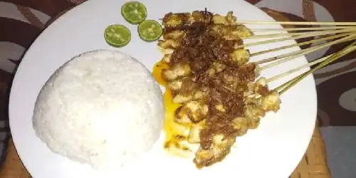 Sate Ayam AMOR 2, Squadron