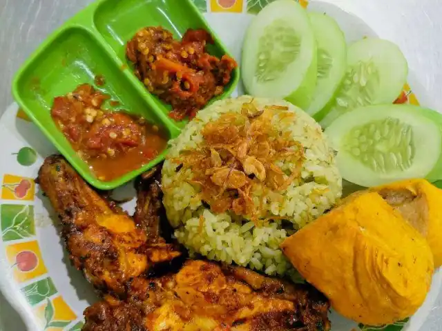 Gambar Makanan Nasi Uduk 126 12