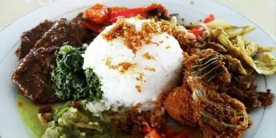 Rumah Makan Bunda, AH Nasution