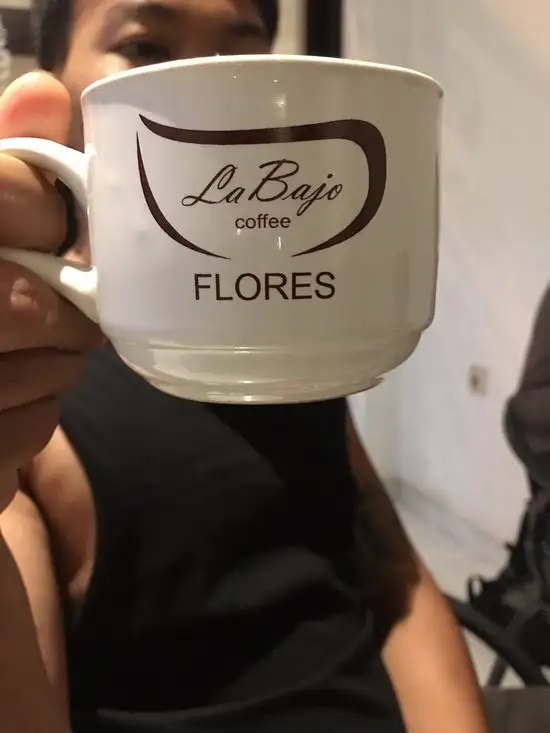 Gambar Makanan La Bajo Flores Coffee 18