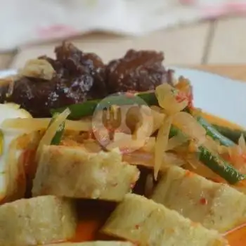 Gambar Makanan Nasi Kuning Warmob Salsabila, Mappanyukki 1