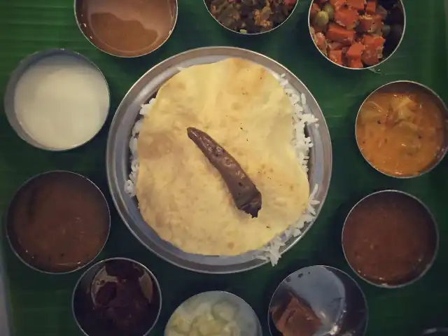Saravanaa Bhavan Food Photo 6