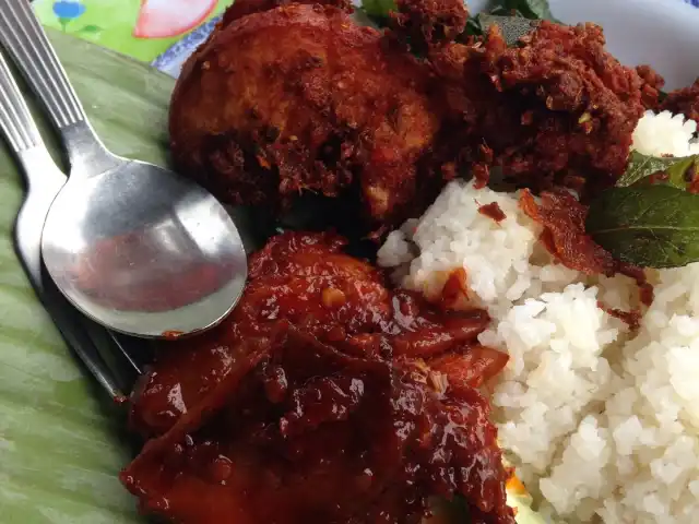 Nasi Lemak Jabatan Kimia Food Photo 12