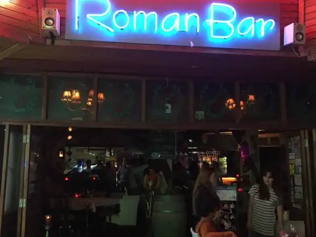 Roman Bar Steak House'nin yemek ve ambiyans fotoğrafları 7