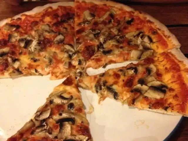 Gambar Makanan Mamma Mia Pizza & Pasta 1