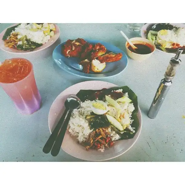 Nasi Lemak Mami Food Photo 3