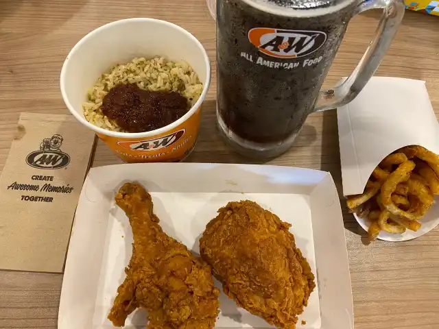 A&W Food Photo 11