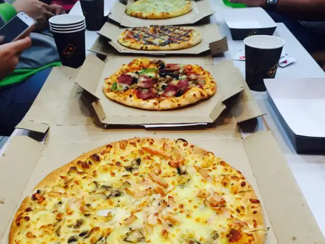 Domino's Pizza Food Photo 12