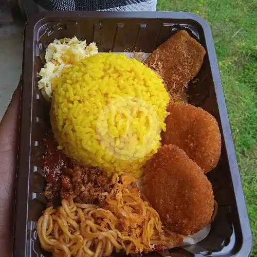 Gambar Makanan Nasi Kuning ASLI Enaaak, Purwomartani 2