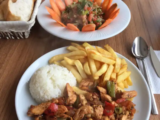 MİRZA CAFE & BÖREK'nin yemek ve ambiyans fotoğrafları 6