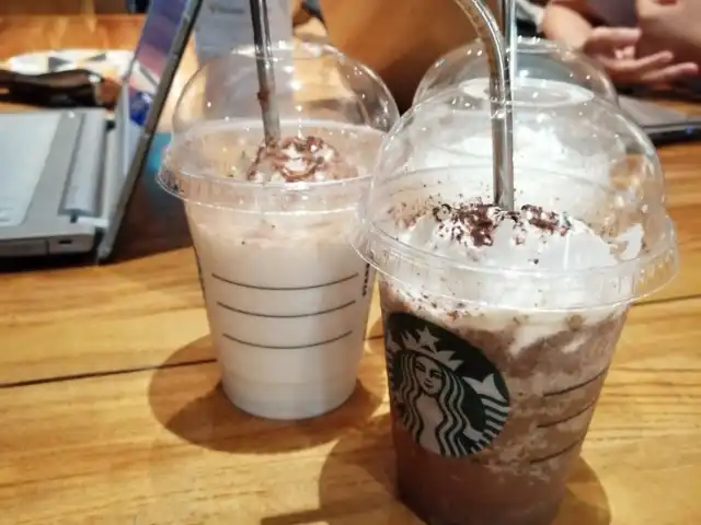 Gambar Makanan Starbucks 5