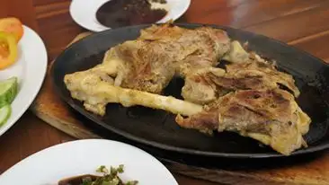 Gambar Makanan Kambing Bakar Cairo 9