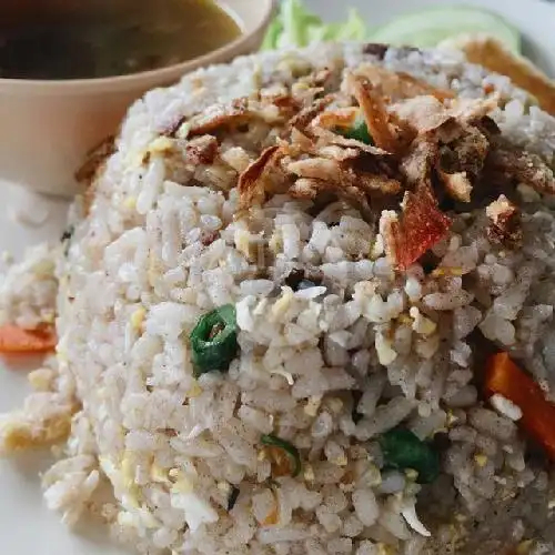 Gambar Makanan Ayam Geprek Warung Mak Kembar, Jalan Amal 16