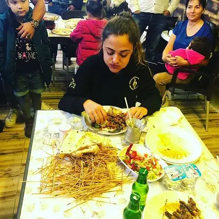 Demiroğlu Meşhur Ortaklar Çöpşiş'nin yemek ve ambiyans fotoğrafları 56