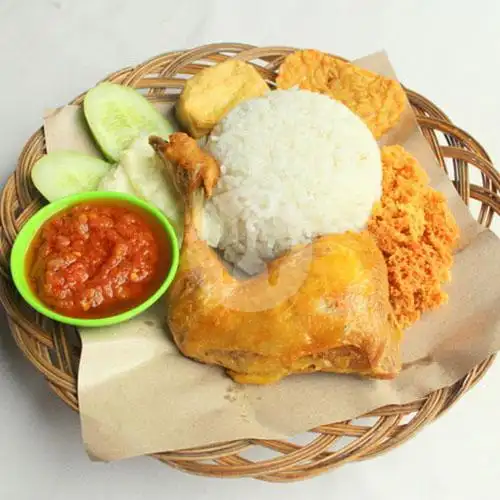 Gambar Makanan Warung Nasi Mamah, Sudirman 2