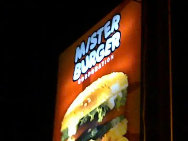Gambar Makanan Mister Burger Babarsari 7