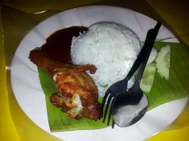 Nasi Lemak Ayam Goreng Crunchy Food Photo 5