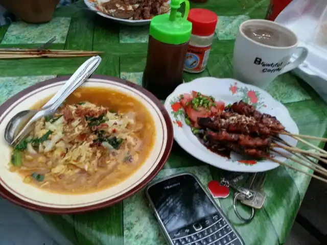 Gambar Makanan Warung Sate Madura Hj. Soleh 8