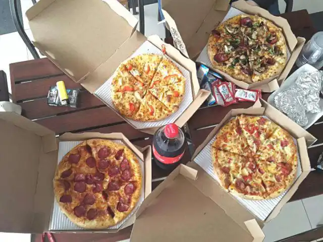 Gambar Makanan Domino's Pizza 15