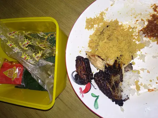 Gambar Makanan Ayam Kremes Kraton 28