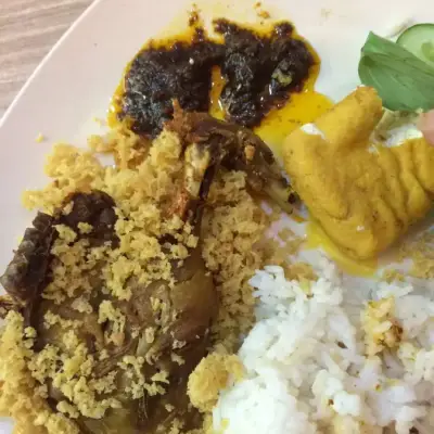 Nasi Bebek Mak Isa