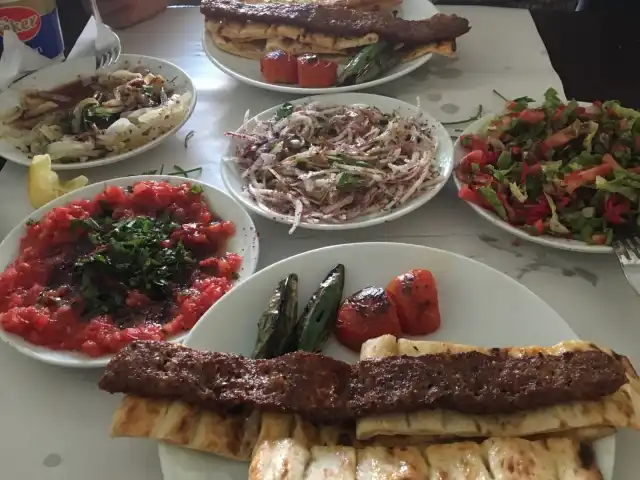 Öz Tadım Kebap'nin yemek ve ambiyans fotoğrafları 3