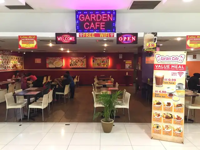 Garden Cafe Food Photo 2