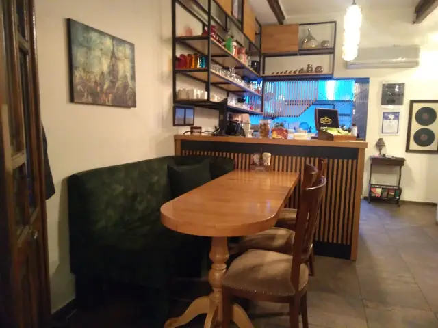 Zade Cafe ve Restaurant'nin yemek ve ambiyans fotoğrafları 6