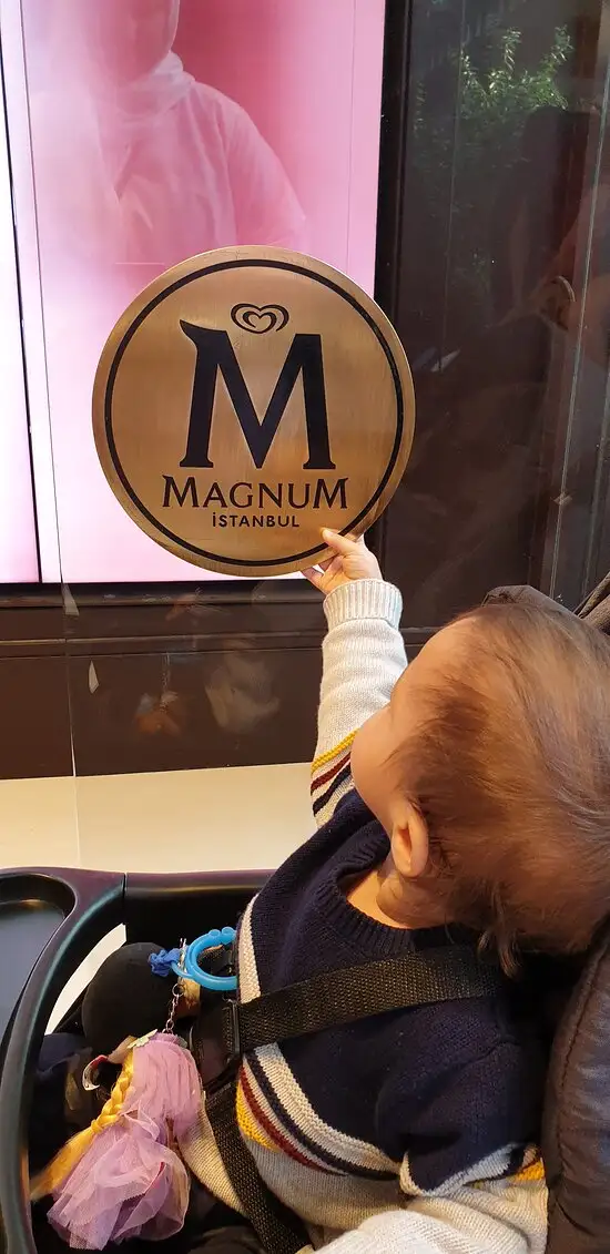 Magnum Store'nin yemek ve ambiyans fotoğrafları 29