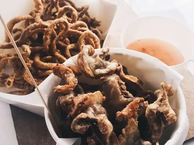 BongChi's Crispy Pata Food Photo 19