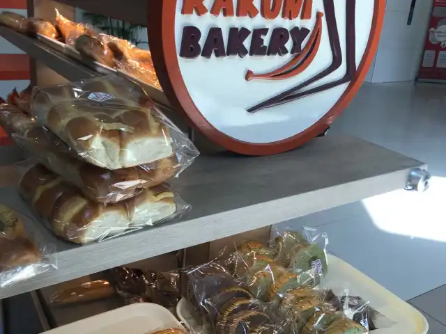 Gambar Makanan Rakuni Bakery RS Royal Taruma Grogol 2