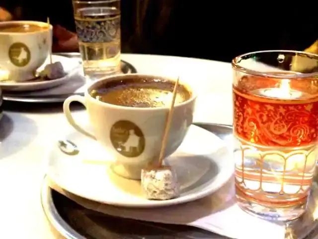 Fazıl Bey'in Türk Kahvesi'nin yemek ve ambiyans fotoğrafları 13