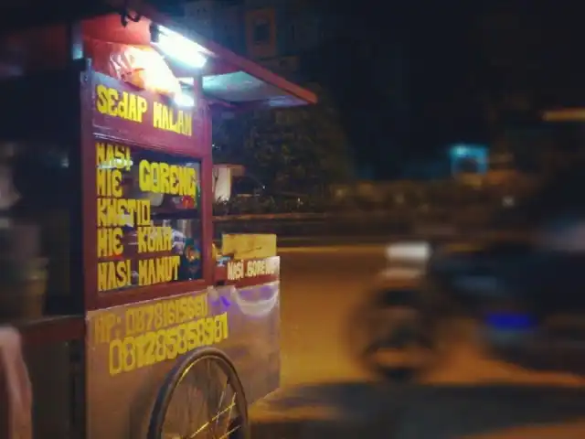 Gambar Makanan Nasi Goreng Gerobak "Sedap Malam" 4