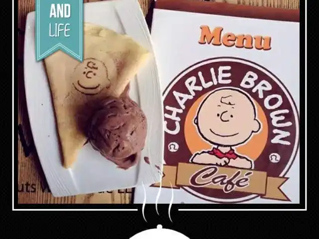 Gambar Makanan Charlie Brown Café 14