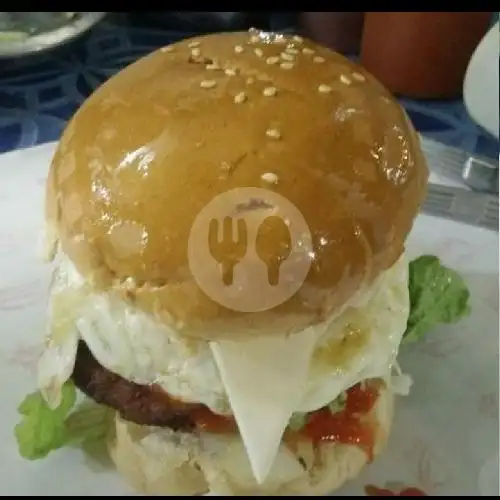 Gambar Makanan Burger Crispy, Depan Surau Nurul Anwar 7