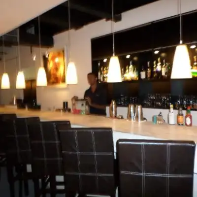 A LI YAA Island Restaurant and Bar (Ipoh)