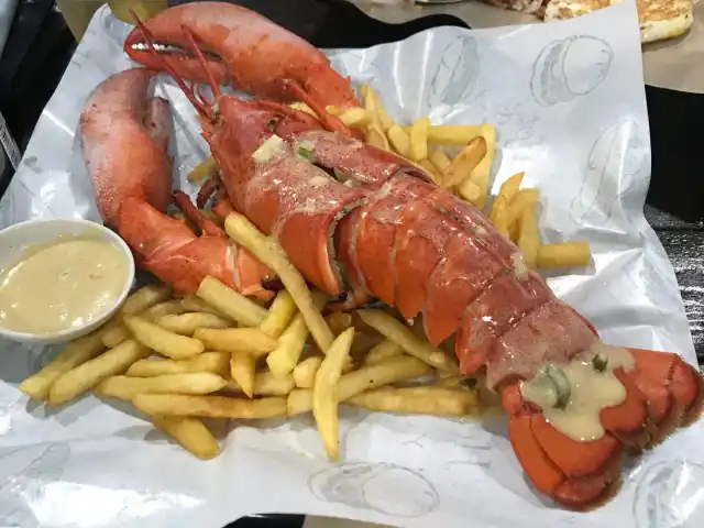 LobsterCrab & Burger (Krusty J'Crab) Food Photo 4