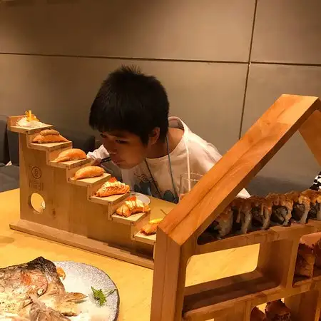 Gambar Makanan Sushi Hiro 18