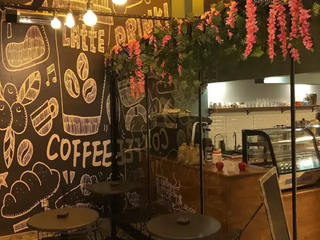 Wings Coffee'nin yemek ve ambiyans fotoğrafları 2