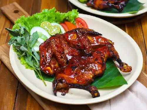 NASI BEBEK MADURA DAN AYAM BAKAR