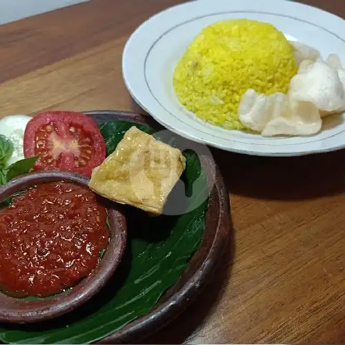 Gambar Makanan Nasi Kuning, Nasi Pecel & Penyetan Warung Boedhe, Krodan 16