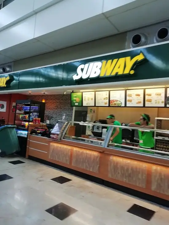 Subway'nin yemek ve ambiyans fotoğrafları 3