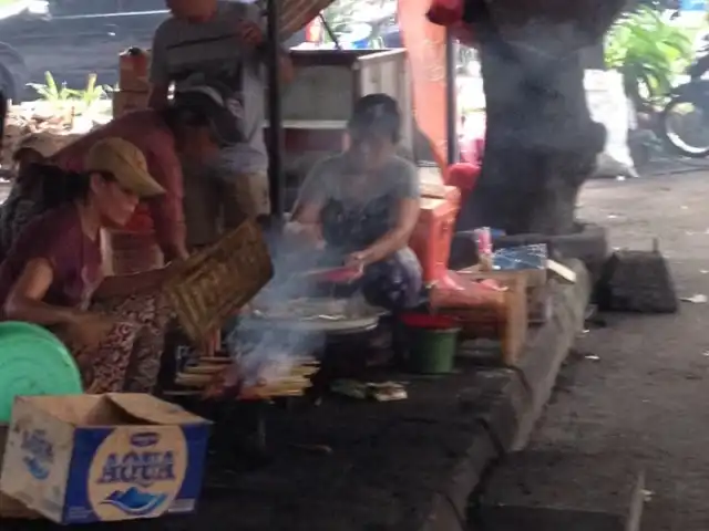 Gambar Makanan Sate Penyu Lapangan Trisakti 12