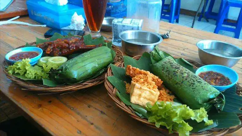 Gambar Makanan Bebek Lembut Tik - Tok 7